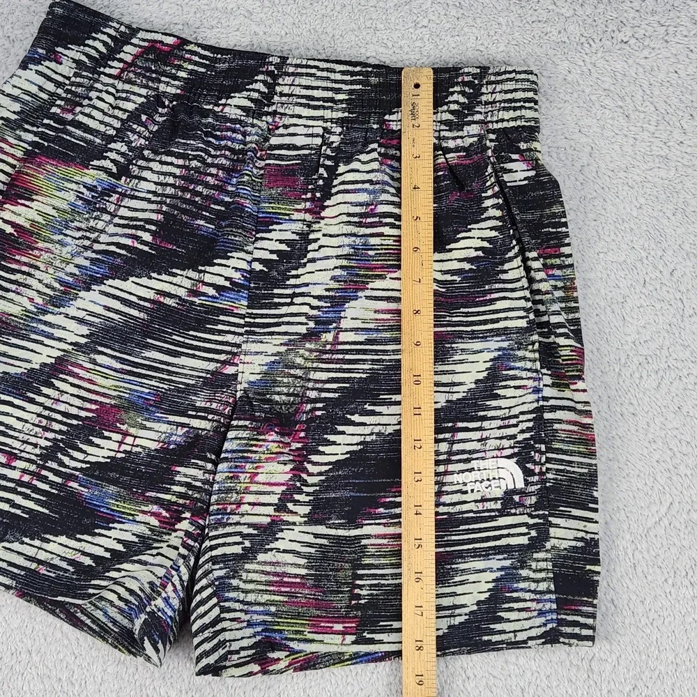North Face Shorts Mens Med EasyWind Beta WindWall DWR Relaxed Fit Outdoor NEW